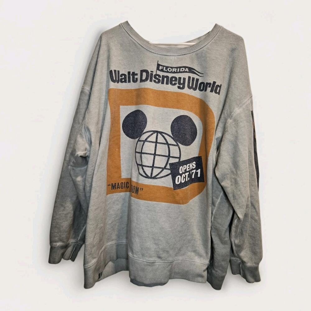 Walt Disney World 50th Anniversary Graphic Sweatshirt 2X Gray Casual